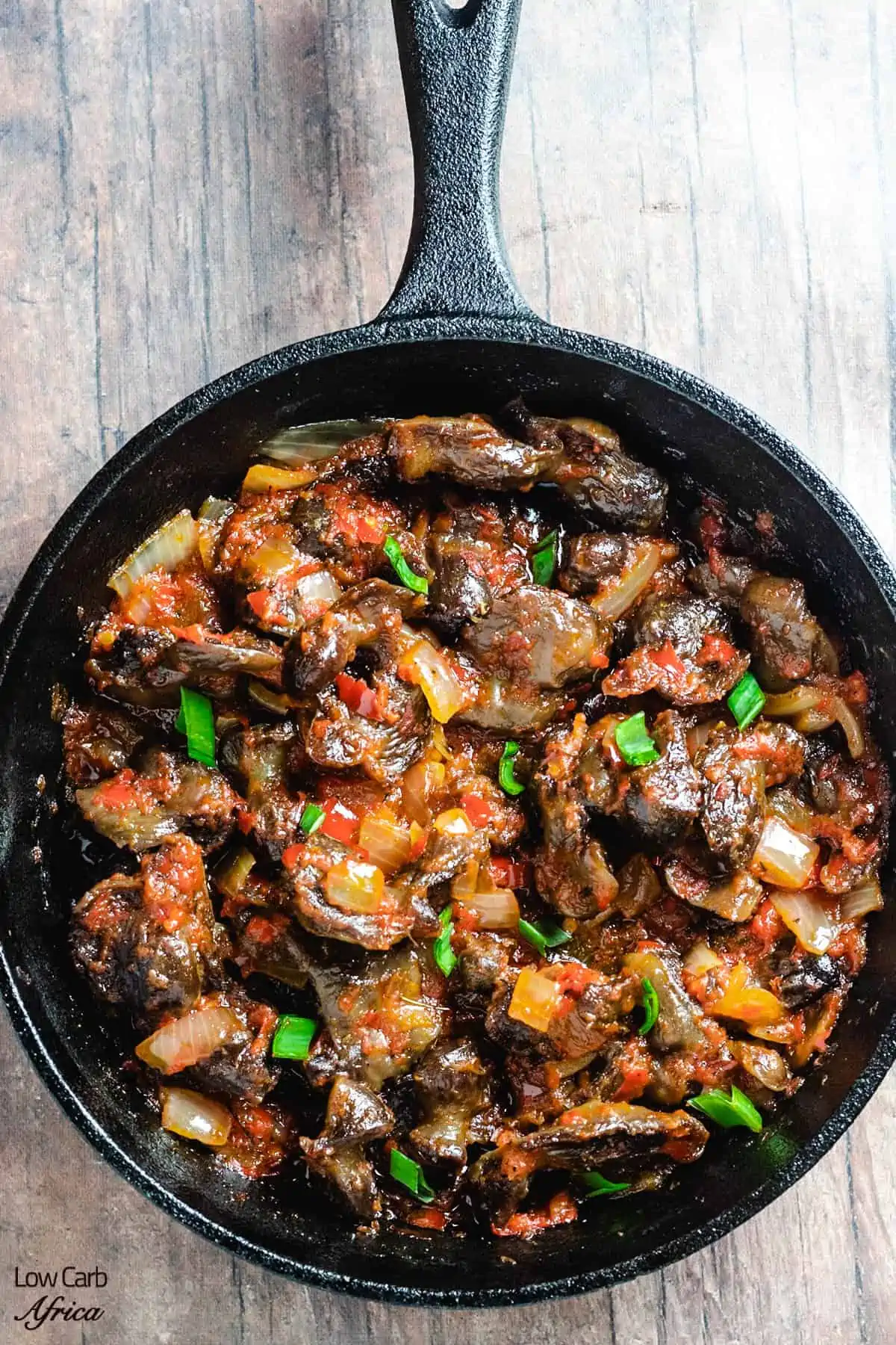 peppered gizzard in a pan