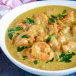 low carb shrimp curry garnished with parsley