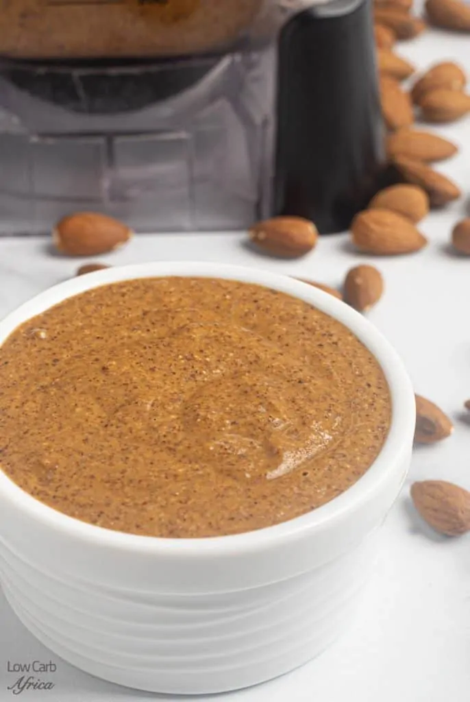 How to make almond butter in a blender - Low Carb Africa