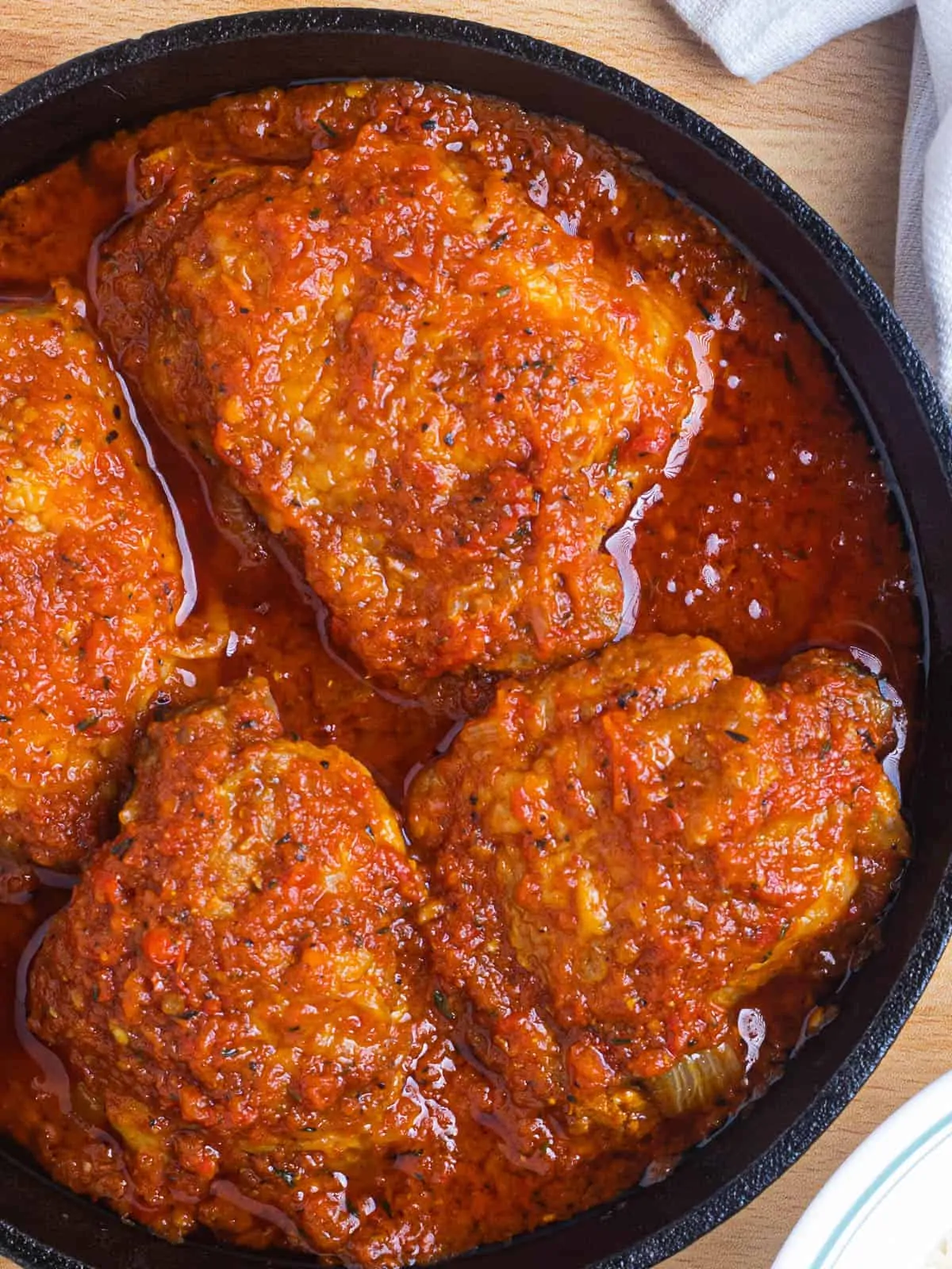 nigerian chicken stew in a pan