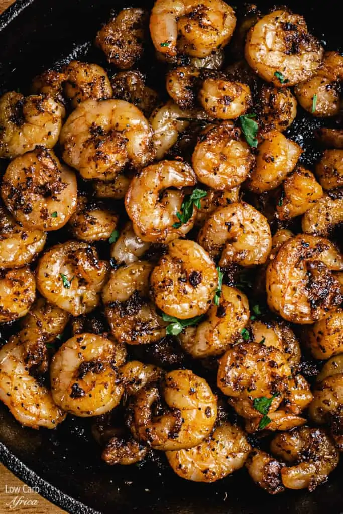 how to blacken shrimps in a pan