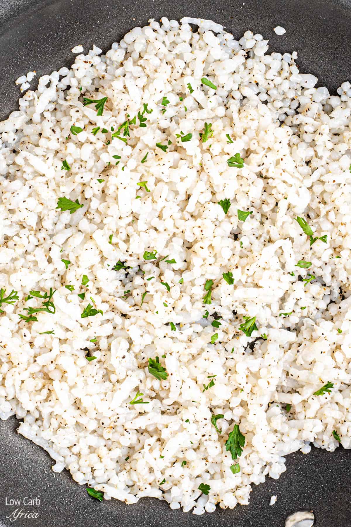 shirataki rice cooking in pan