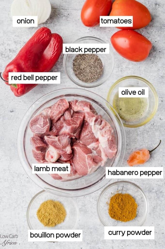 lamb meat, tomatoes, and spices