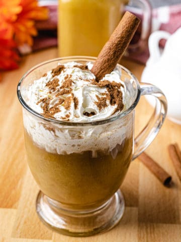 keto pumpkin spice latte with cinnamon sticks