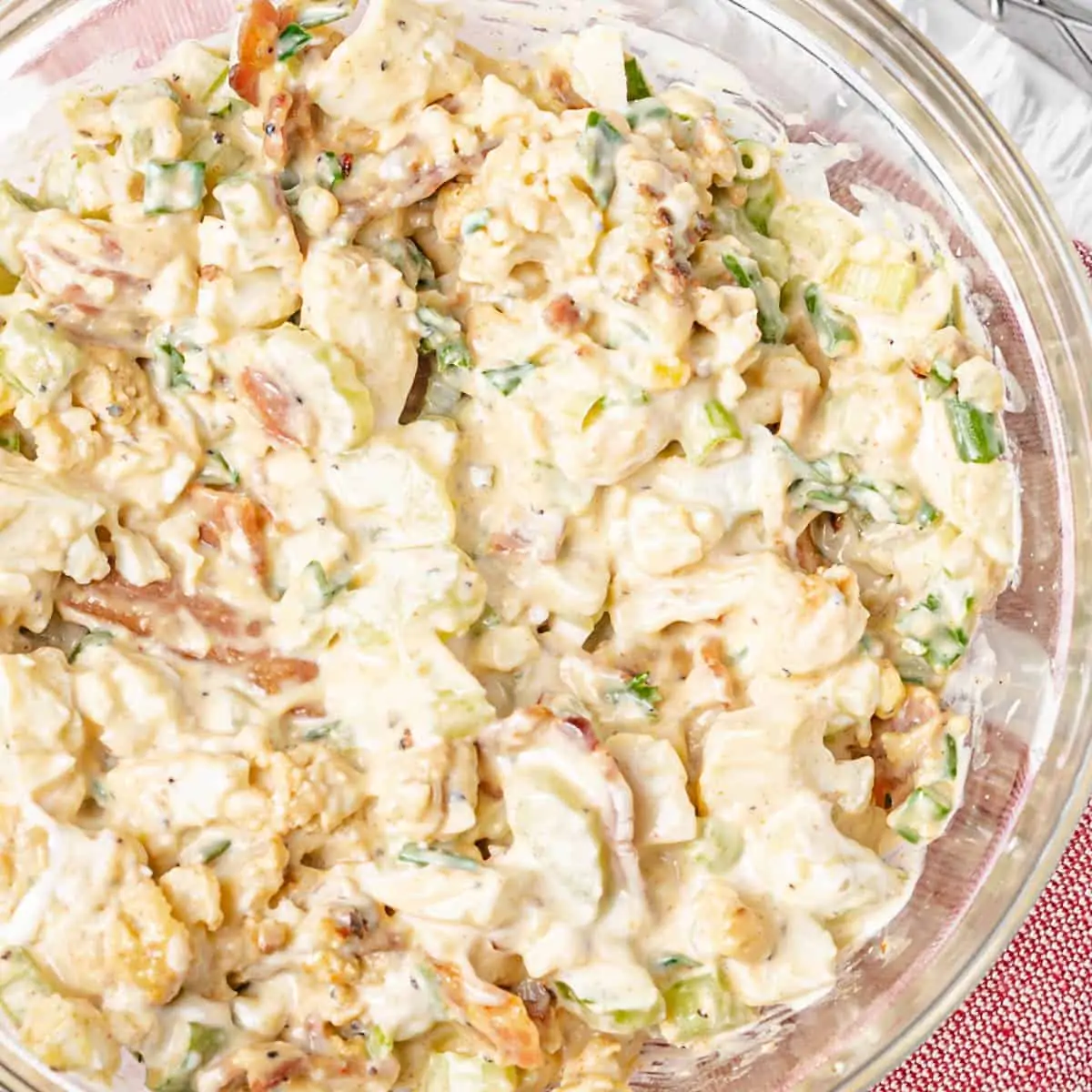 keto cauliflower potato salad ready to eat