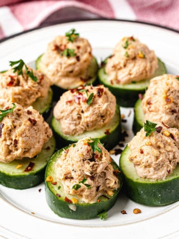 keto cucumber bites with tuna