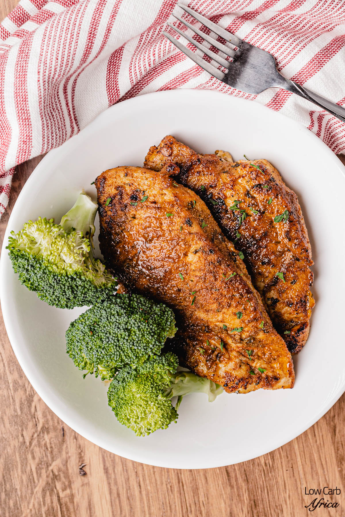Stir-fried chicken breast with broccoli
