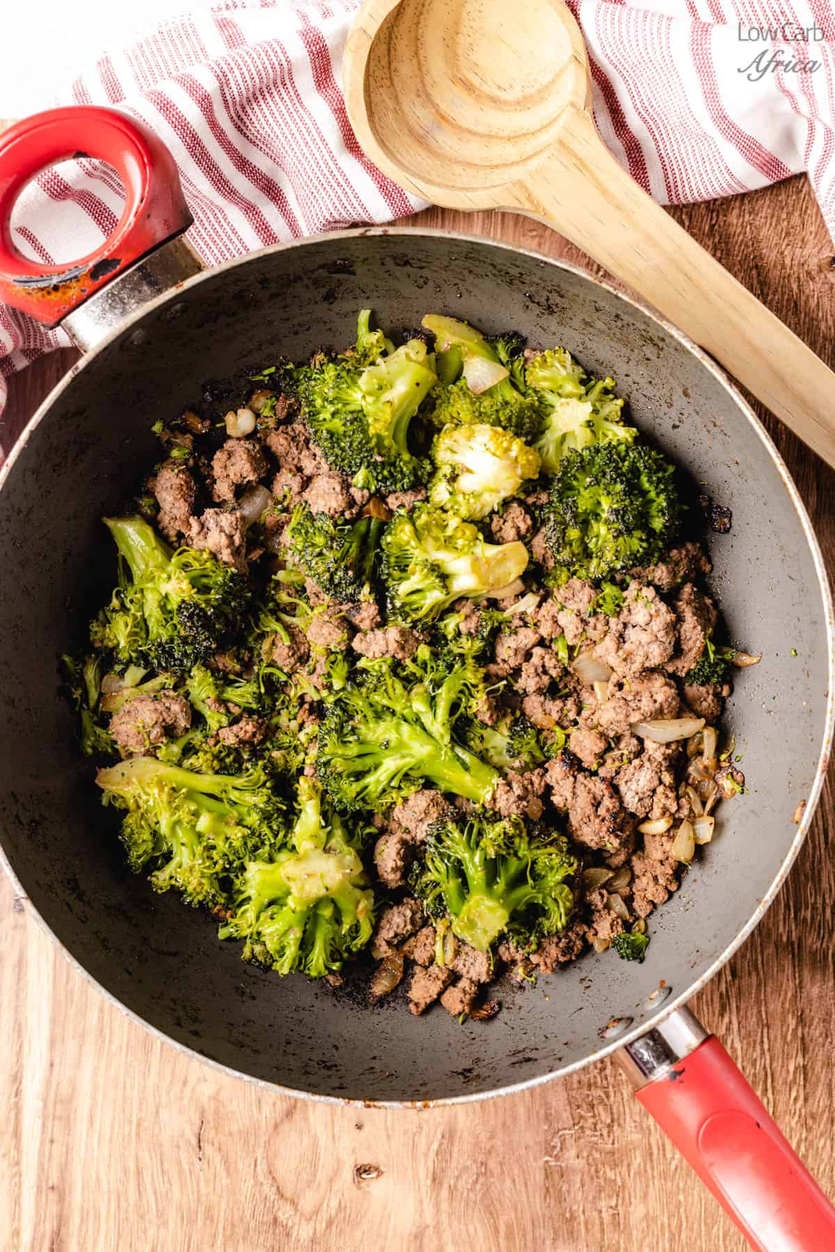 Keto ground beef and broccoli ready