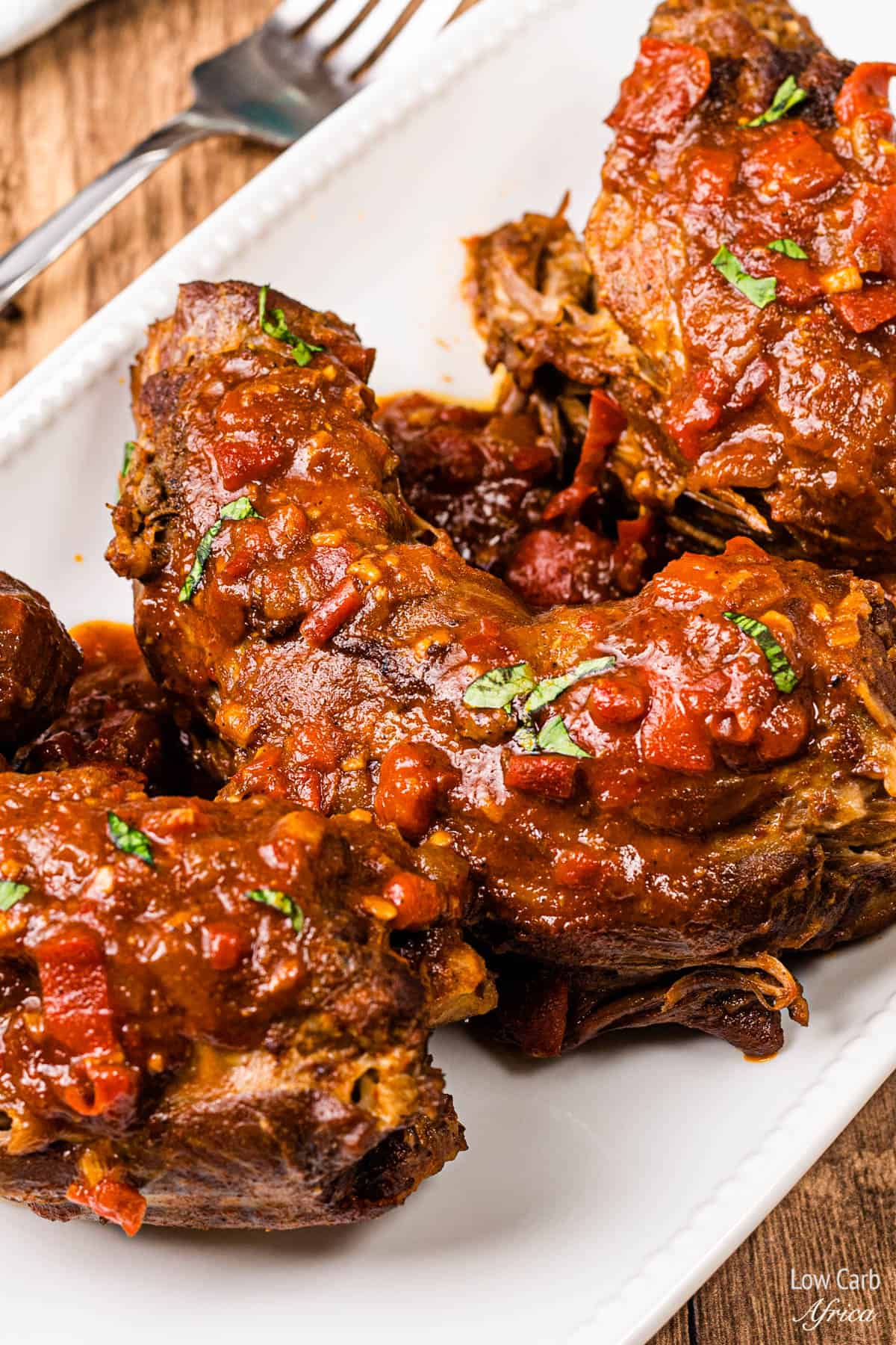 https://lowcarbafrica.com/wp-content/uploads/2023/06/Turkey-Necks-Recipe-1.jpg