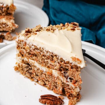 Keto Carrot Cake in a Plate